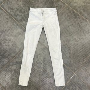 American Eagle White Next Level Stretch Skinny Jeans Size 2